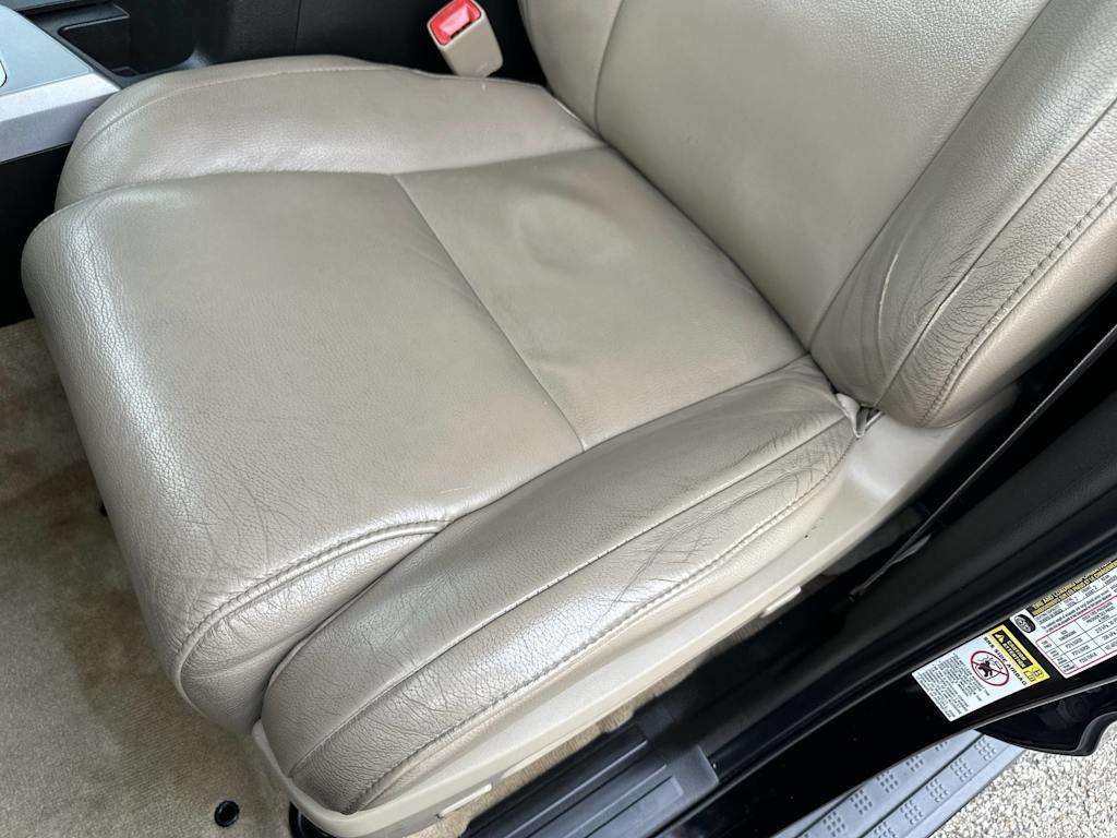 Thumbnail: 2008 Toyota Sequoia - 12