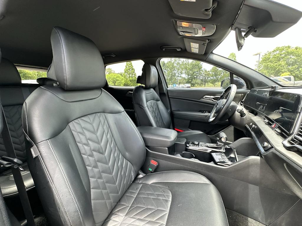 Thumbnail: 2023 Kia Sportage - 12