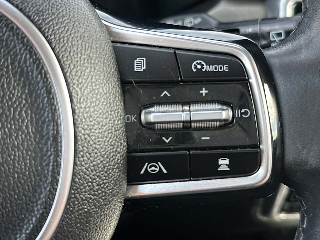 Thumbnail: 2023 Kia Sorento - 30