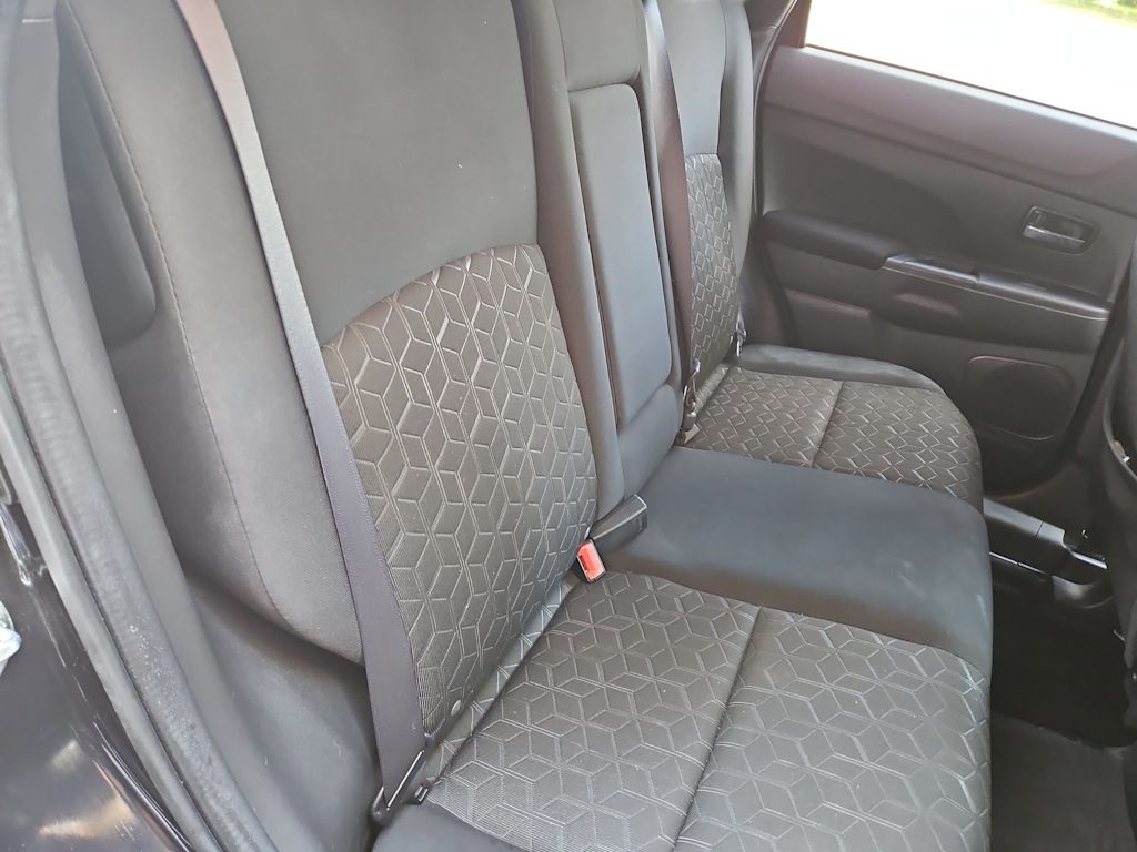 Thumbnail: 2020 Mitsubishi Outlander Sport - 28