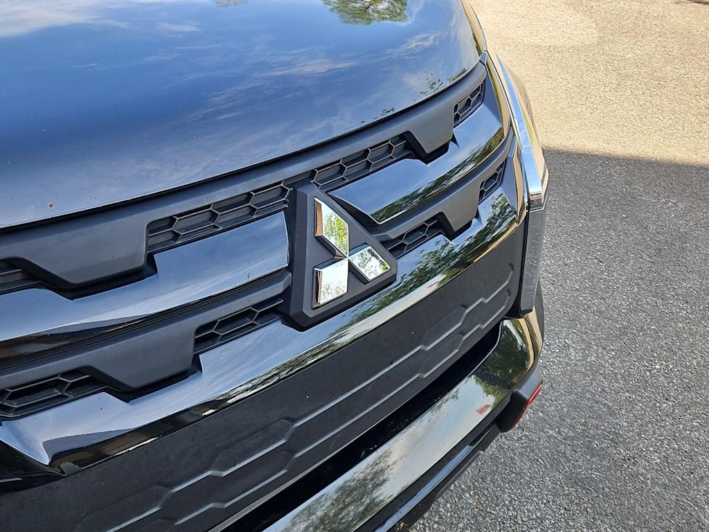 Thumbnail: 2020 Mitsubishi Outlander Sport - 24