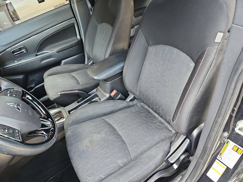Thumbnail: 2020 Mitsubishi Outlander Sport - 10