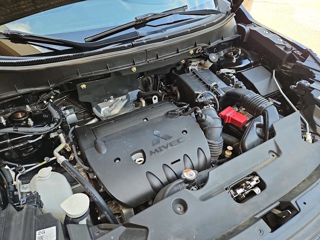 Thumbnail: 2020 Mitsubishi Outlander Sport - 8