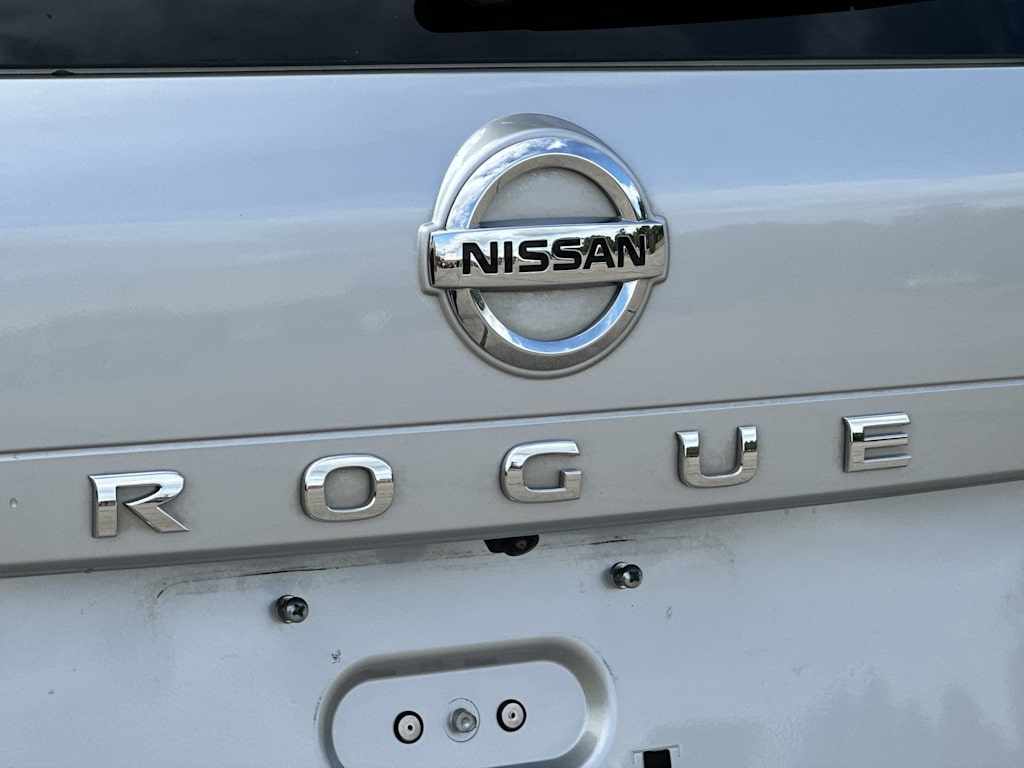 Thumbnail: 2021 Nissan Rogue - 24