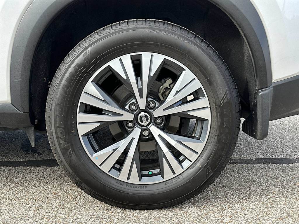 Thumbnail: 2021 Nissan Rogue - 8
