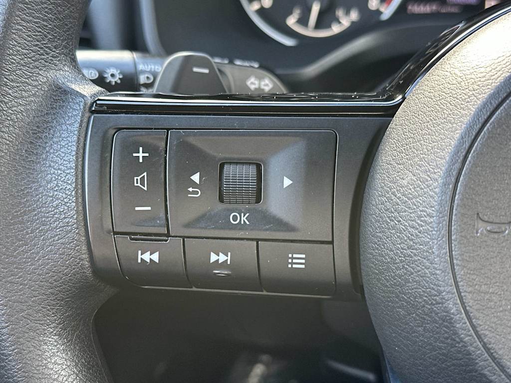 Thumbnail: 2021 Nissan Rogue - 31