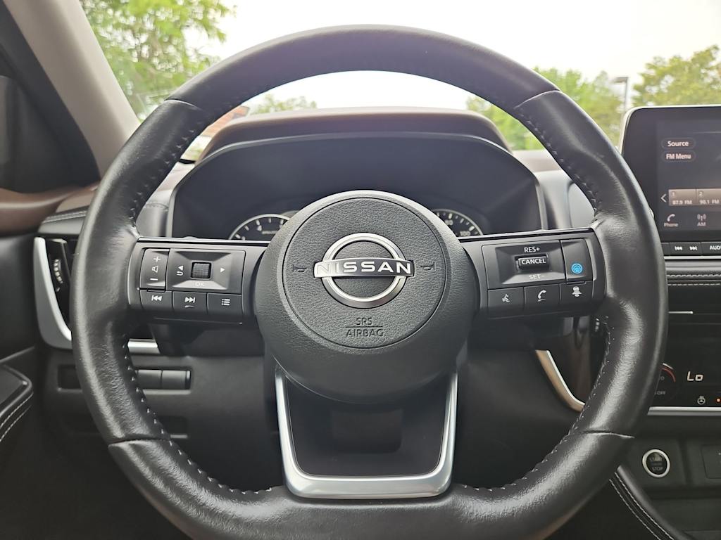 Thumbnail: 2023 Nissan Rogue - 13