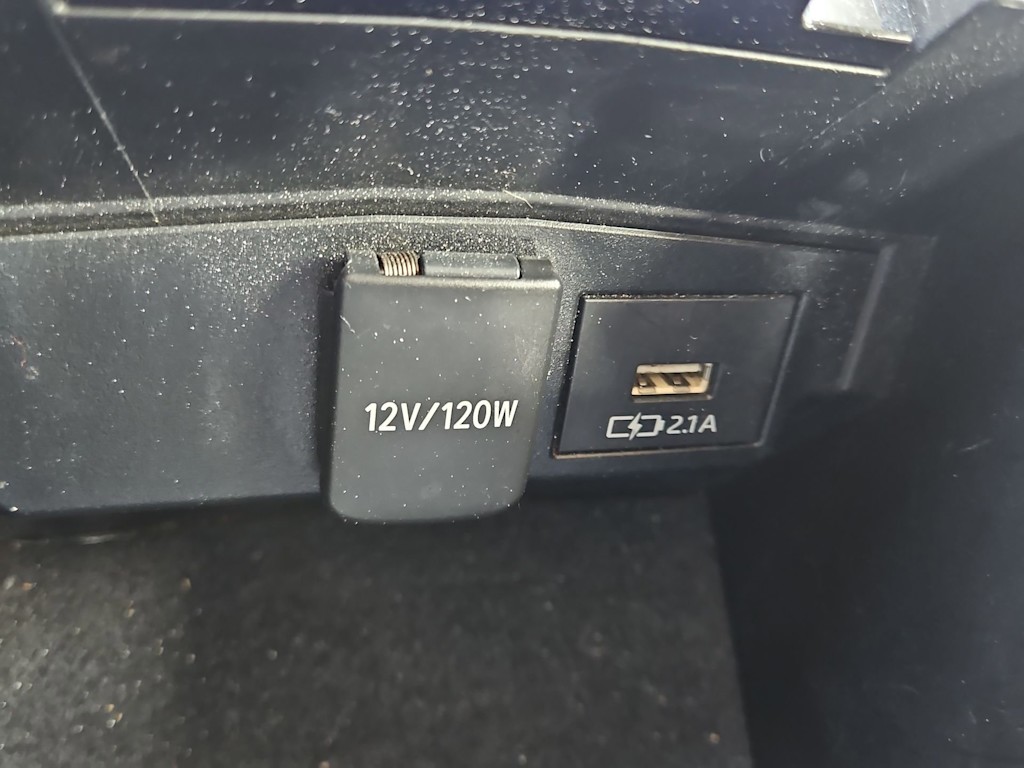 Thumbnail: 2021 Toyota Corolla - 33