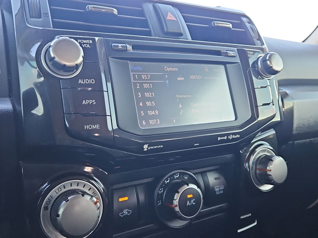 Thumbnail: 2019 Toyota 4Runner - 14