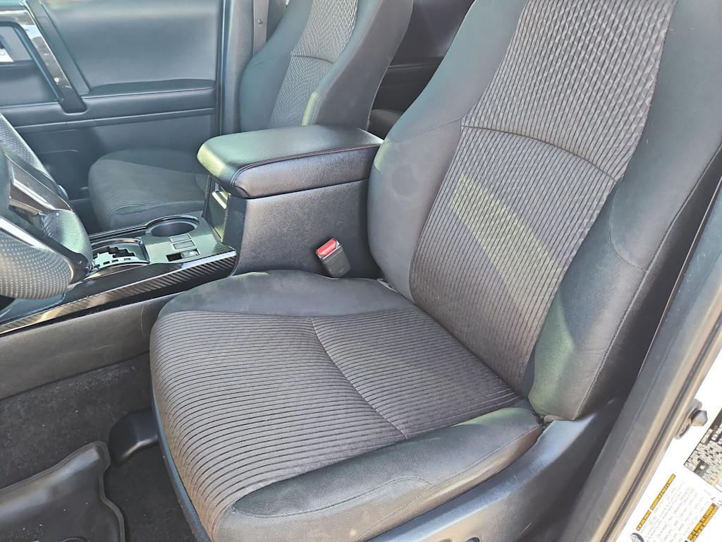 Thumbnail: 2019 Toyota 4Runner - 11