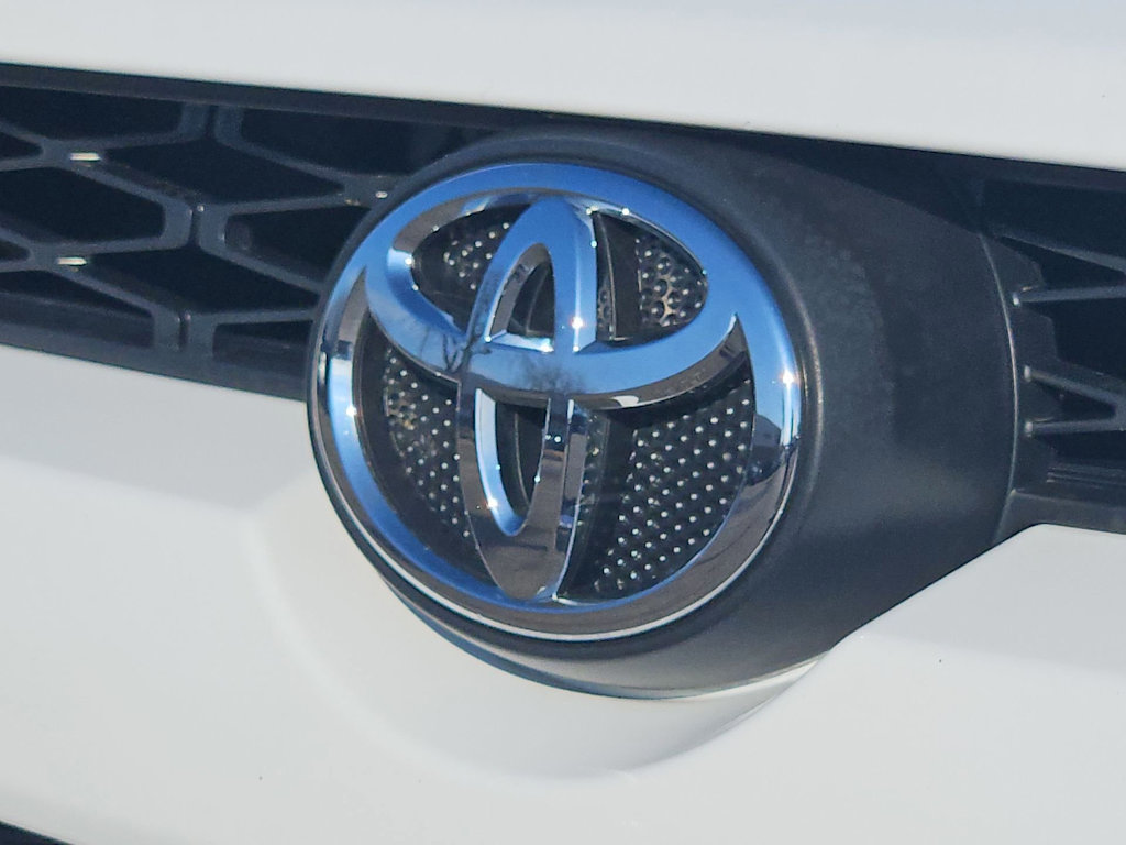 Thumbnail: 2019 Toyota 4Runner - 7