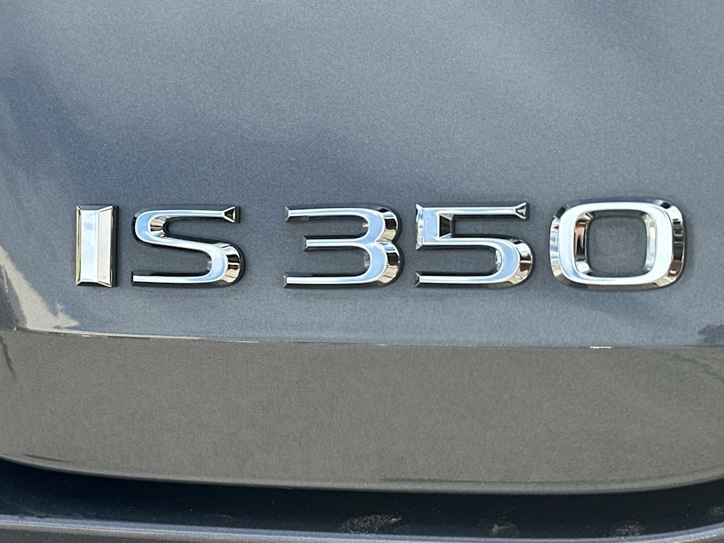 Thumbnail: 2023 Lexus IS - 30