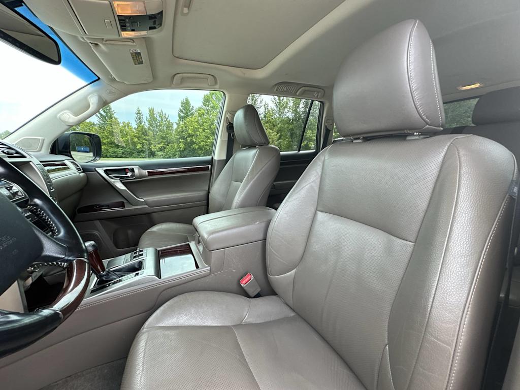 Thumbnail: 2018 Lexus GX - 11
