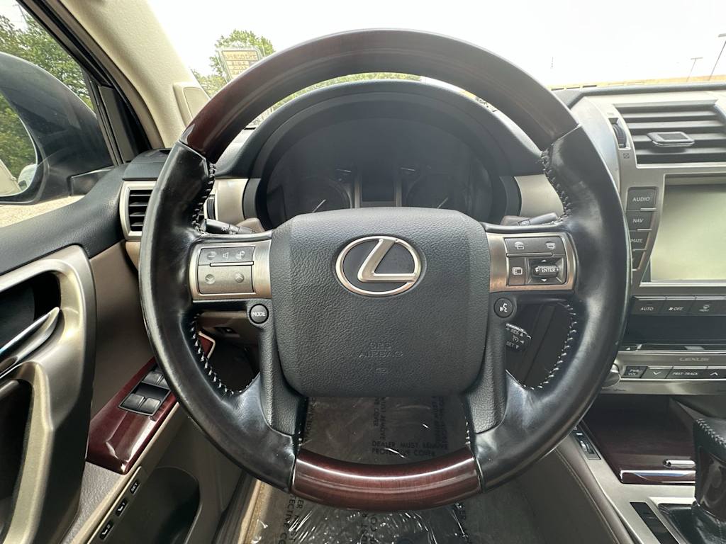 Thumbnail: 2018 Lexus GX - 10