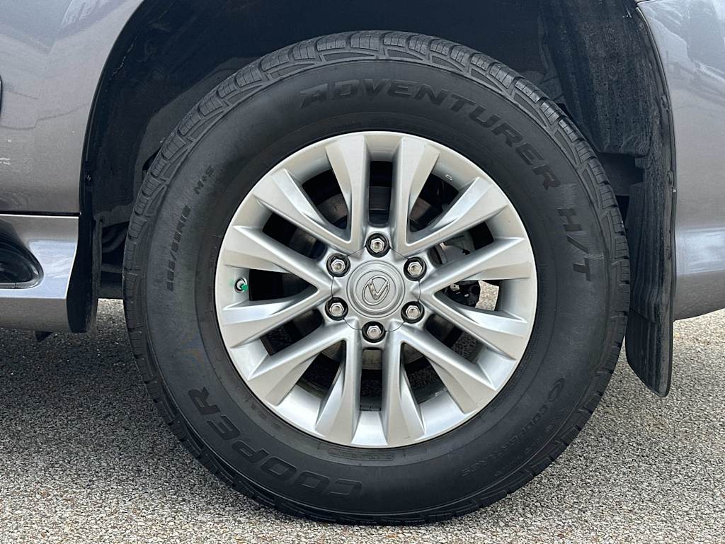 Thumbnail: 2018 Lexus GX - 8