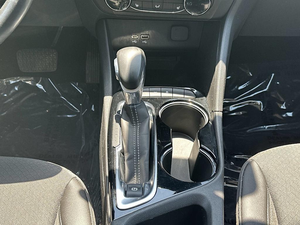 Thumbnail: 2024 Buick Encore GX - 21