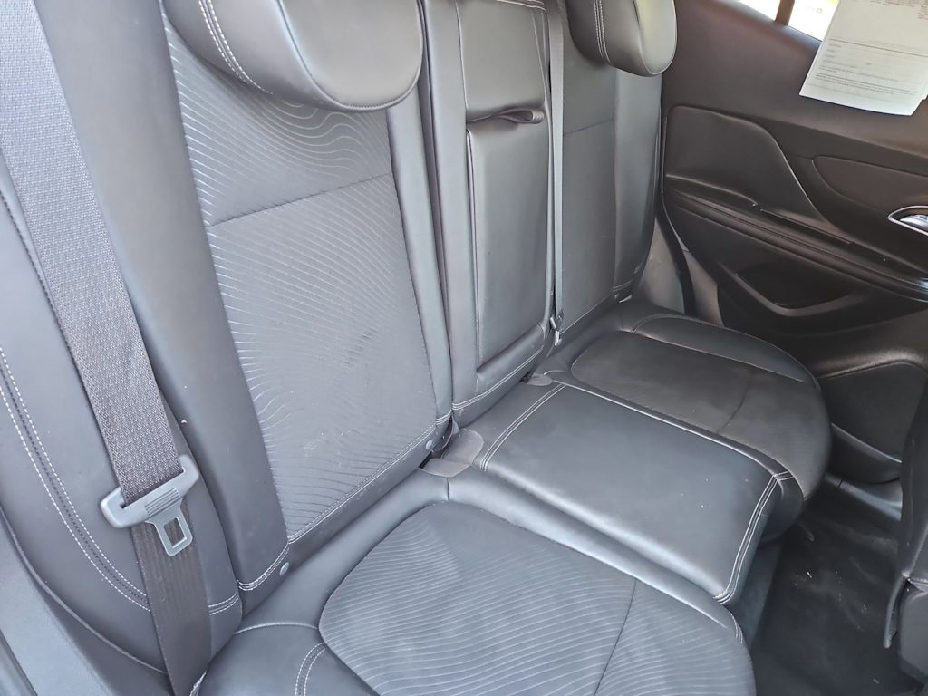 Thumbnail: 2014 Buick Encore - 28