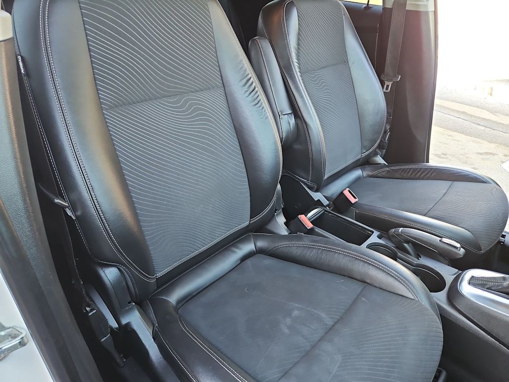 Thumbnail: 2014 Buick Encore - 12