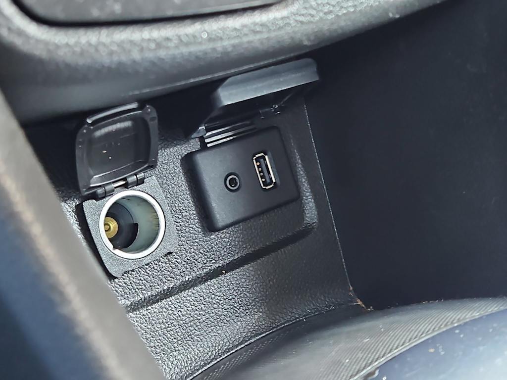 Thumbnail: 2014 Buick Encore - 34