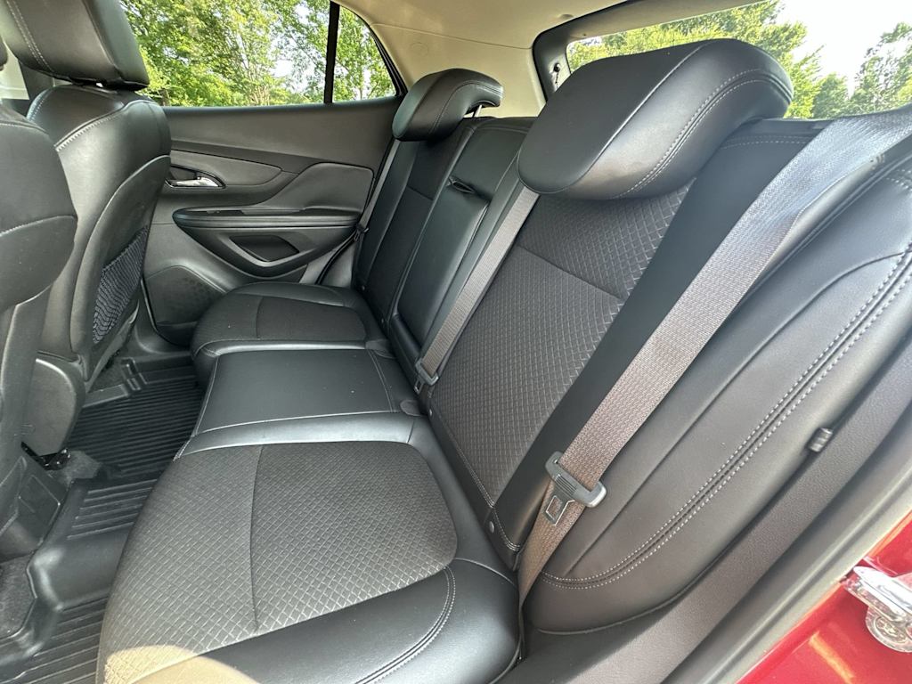 Thumbnail: 2019 Buick Encore - 27