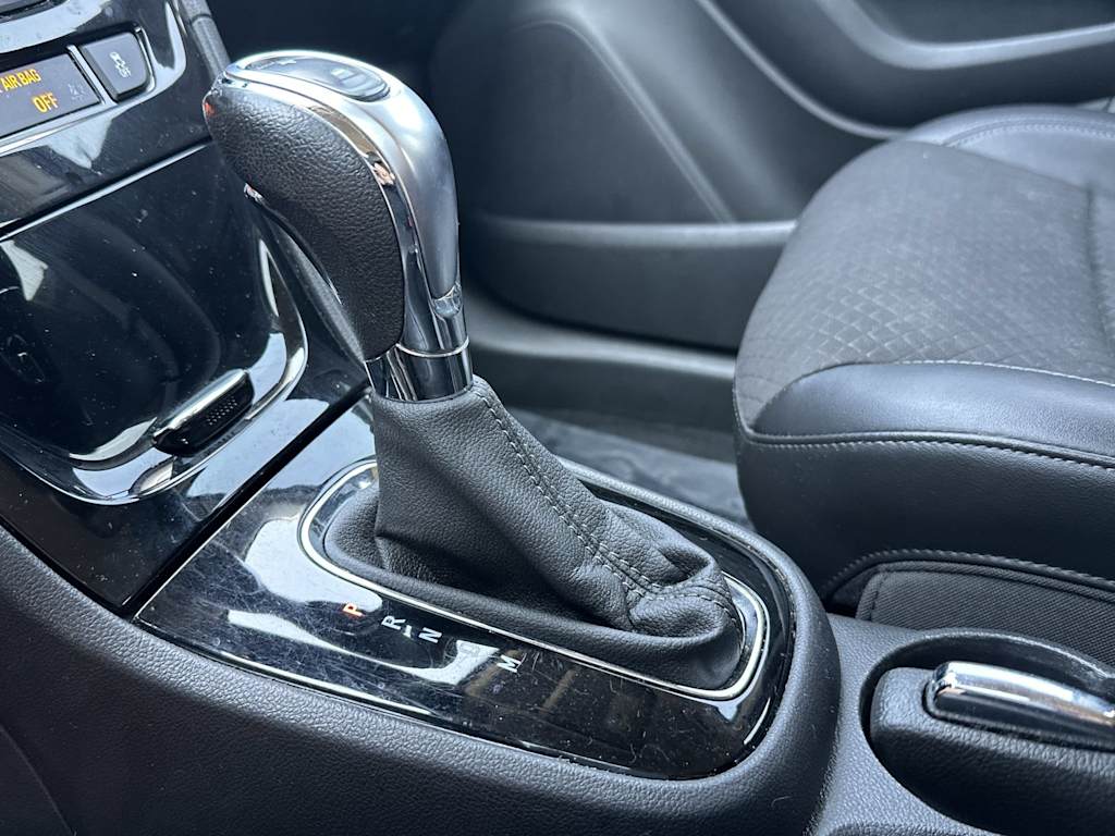 Thumbnail: 2019 Buick Encore - 37