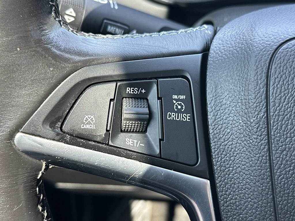 Thumbnail: 2019 Buick Encore - 31