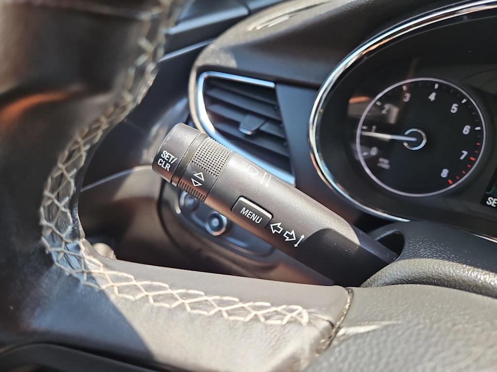 Thumbnail: 2018 Buick Encore - 15