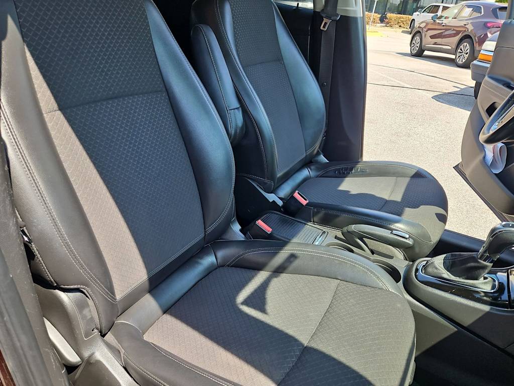 Thumbnail: 2018 Buick Encore - 11