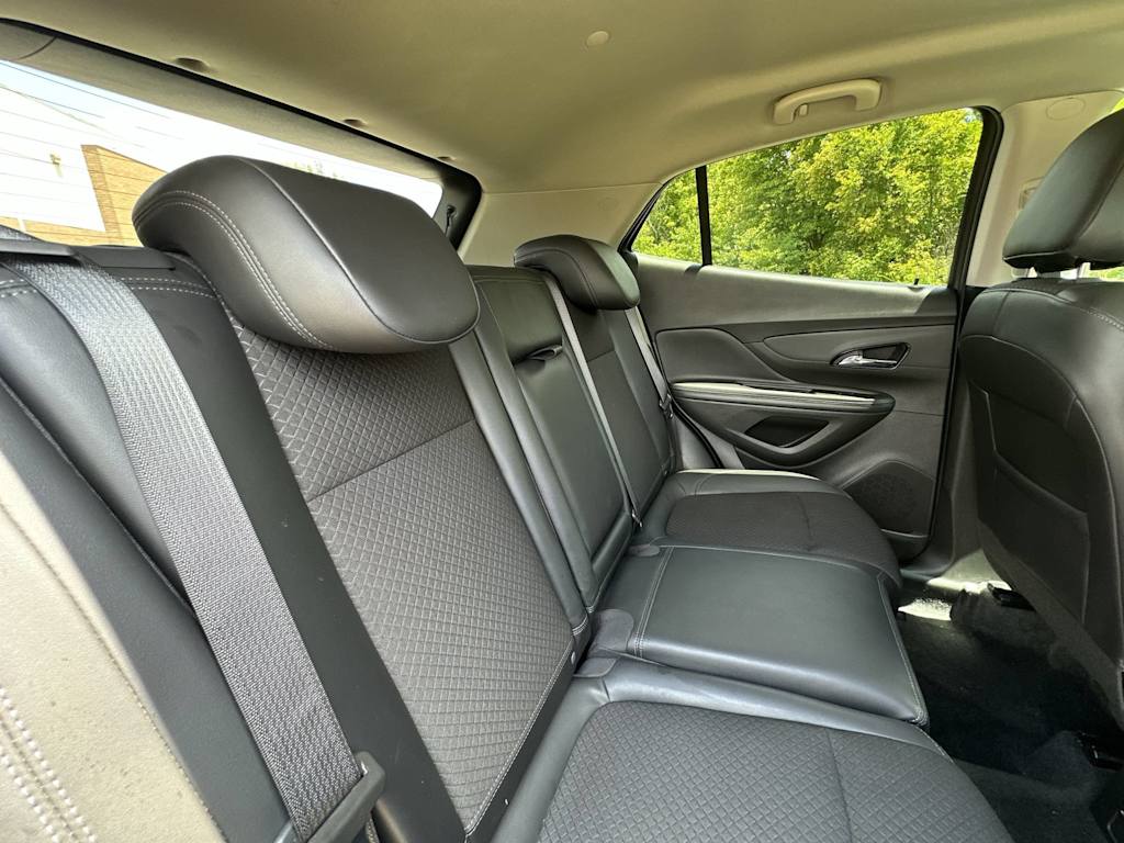 Thumbnail: 2021 Buick Encore - 29