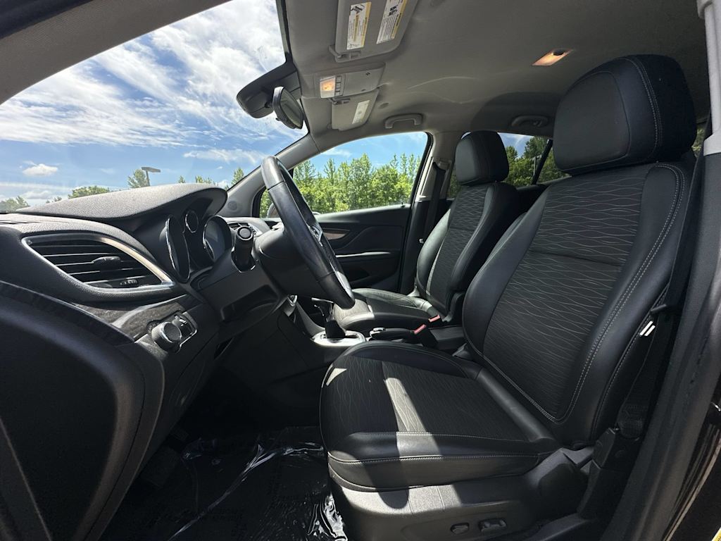 Thumbnail: 2016 Buick Encore - 11