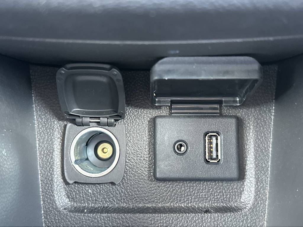 Thumbnail: 2016 Buick Encore - 44