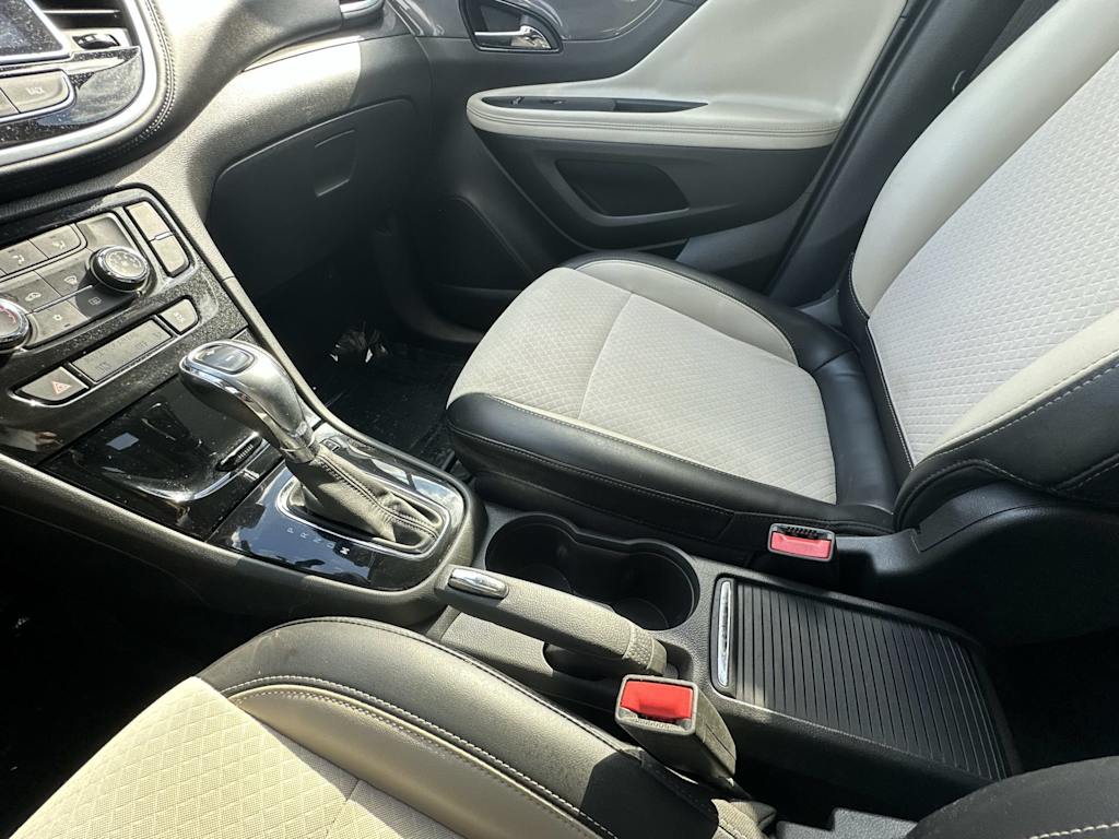 Thumbnail: 2021 Buick Encore - 43