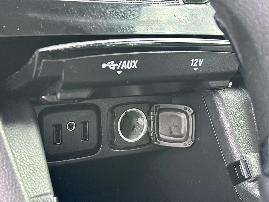 Thumbnail: 2021 Buick Encore - 44