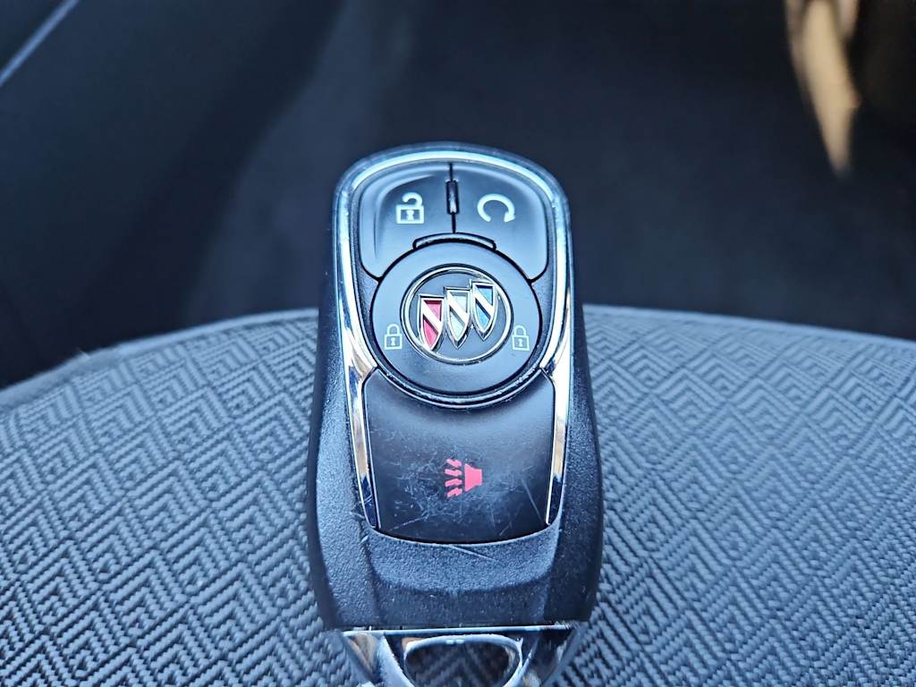 Thumbnail: 2023 Buick Encore GX - 18