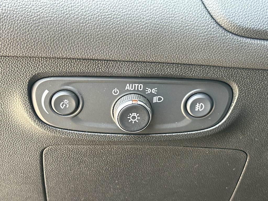 Thumbnail: 2022 Buick Encore GX - 27