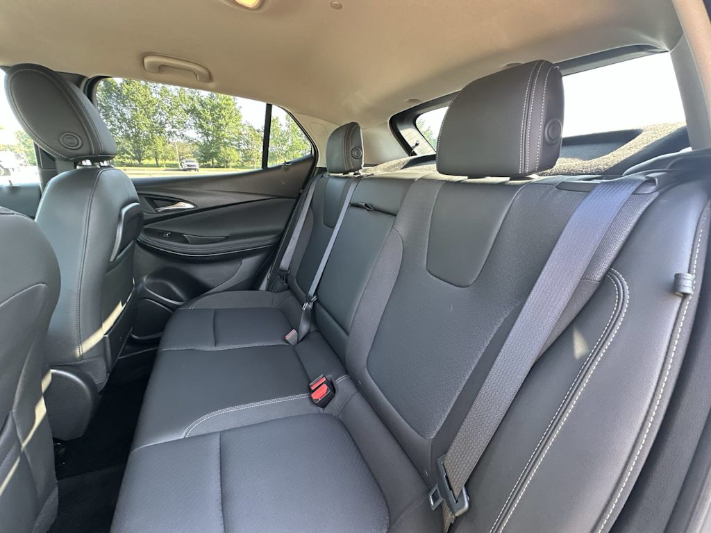 Thumbnail: 2023 Buick Encore GX - 28