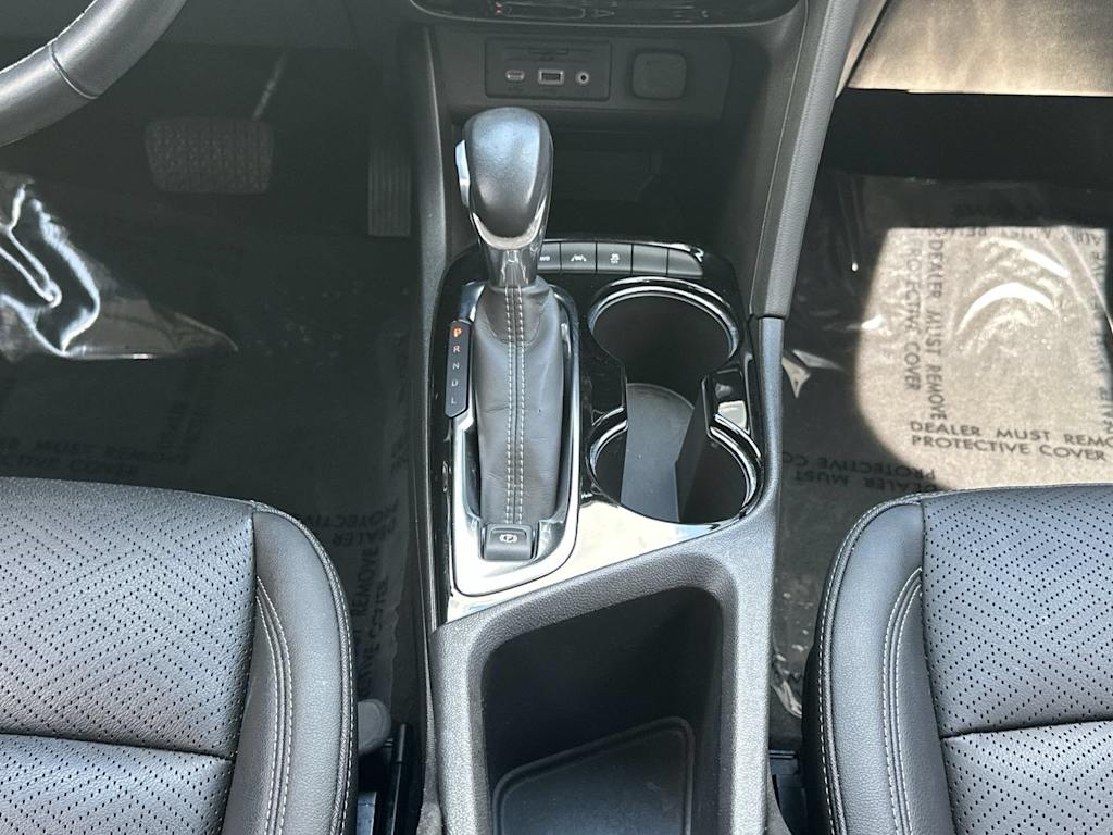 Thumbnail: 2022 Buick Encore GX - 15