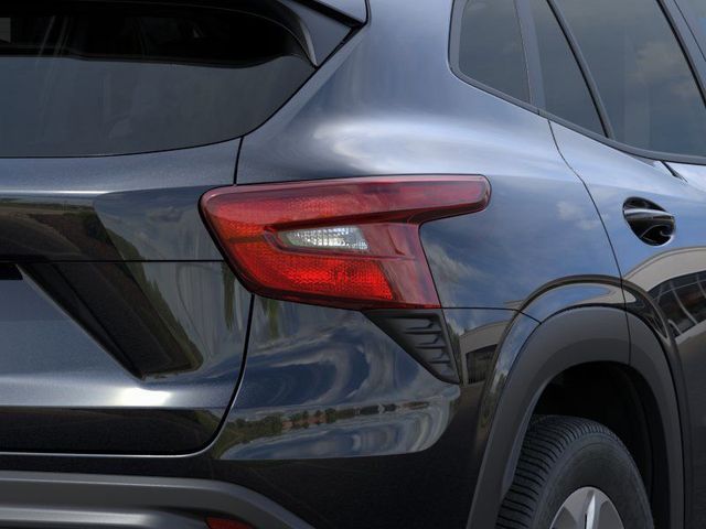 Thumbnail: 2026 Chevrolet Trax - 16