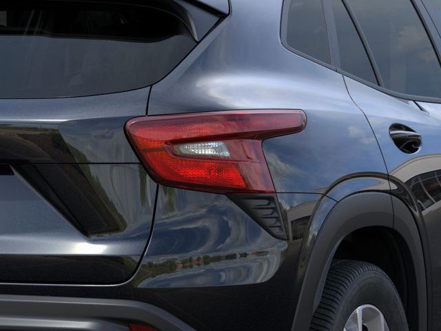 Thumbnail: 2026 Chevrolet Trax - 16