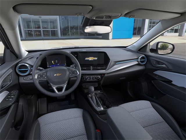 Thumbnail: 2026 Chevrolet Trax - 2