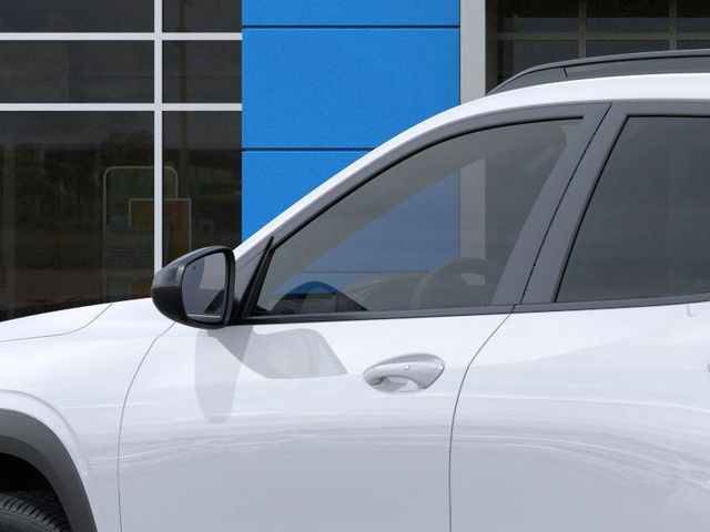 Thumbnail: 2026 Chevrolet Trax - 7