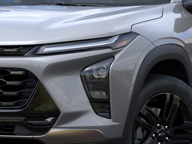 Thumbnail: 2026 Chevrolet Trax - 17