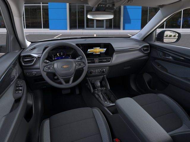Thumbnail: 2026 Chevrolet TrailBlazer - 2
