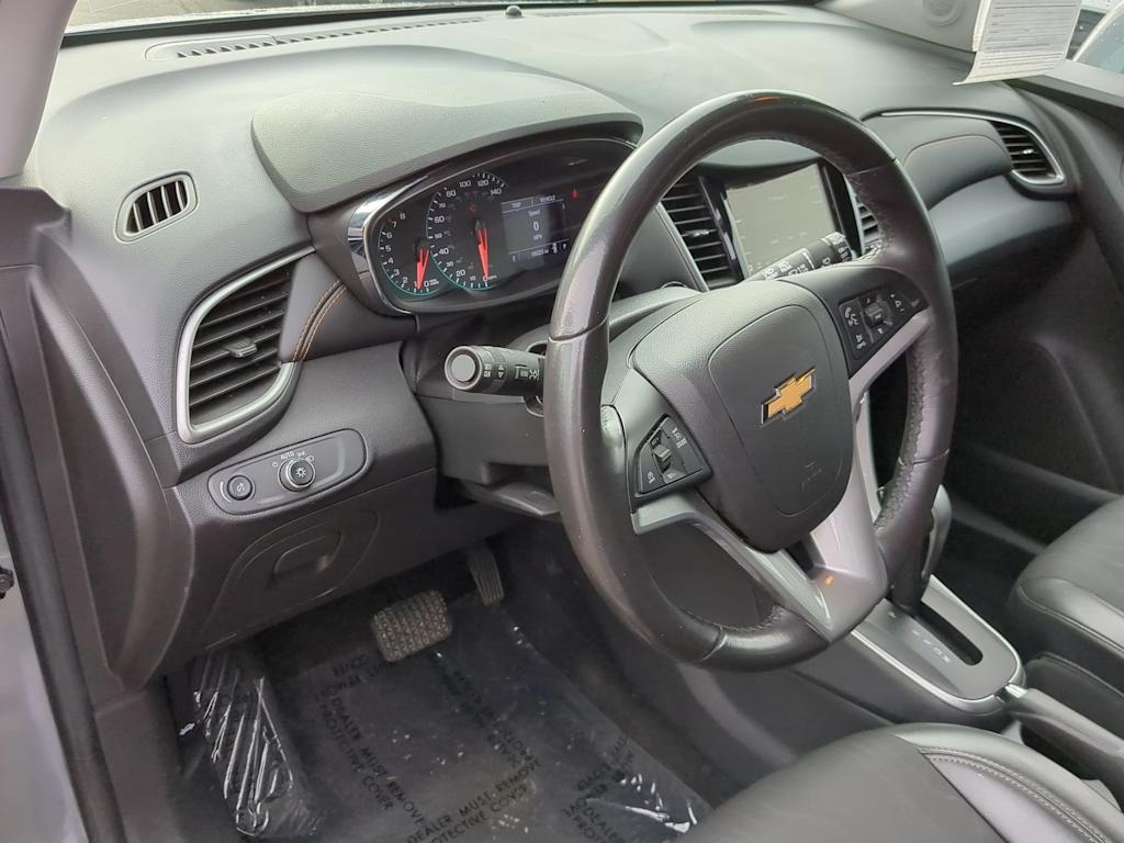 2019 Chevrolet Trax LT 2