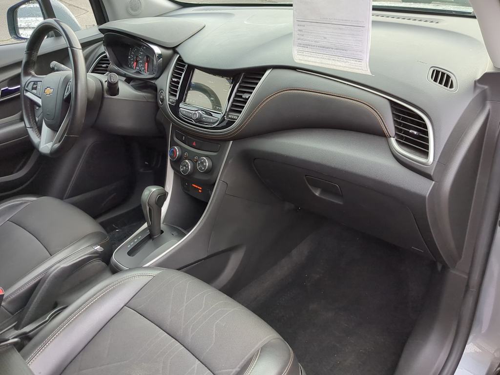 2019 Chevrolet Trax LT 13