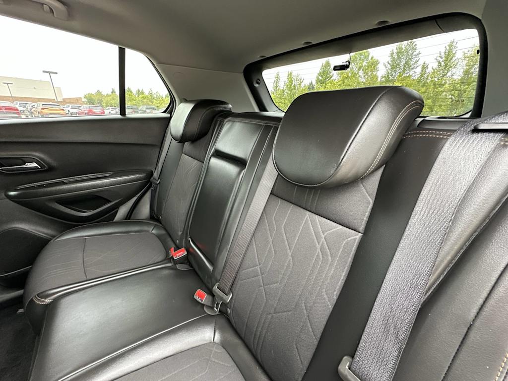 Thumbnail: 2020 Chevrolet Trax - 27