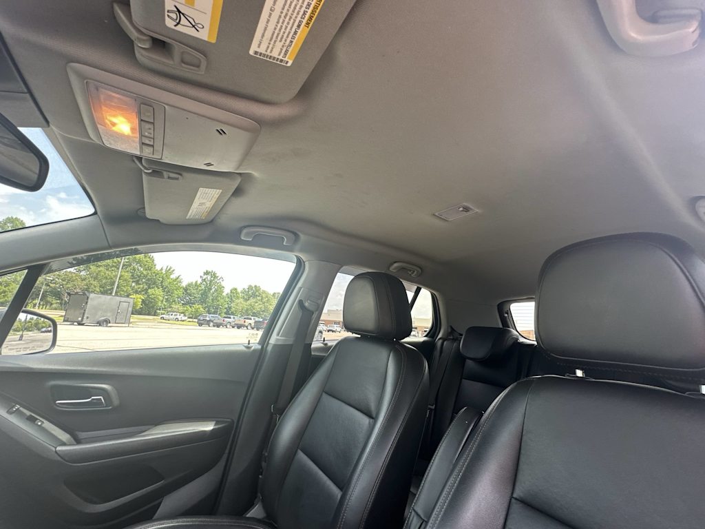 Thumbnail: 2021 Chevrolet Trax - 28