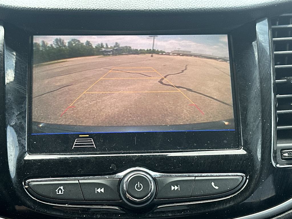 Thumbnail: 2021 Chevrolet Trax - 15