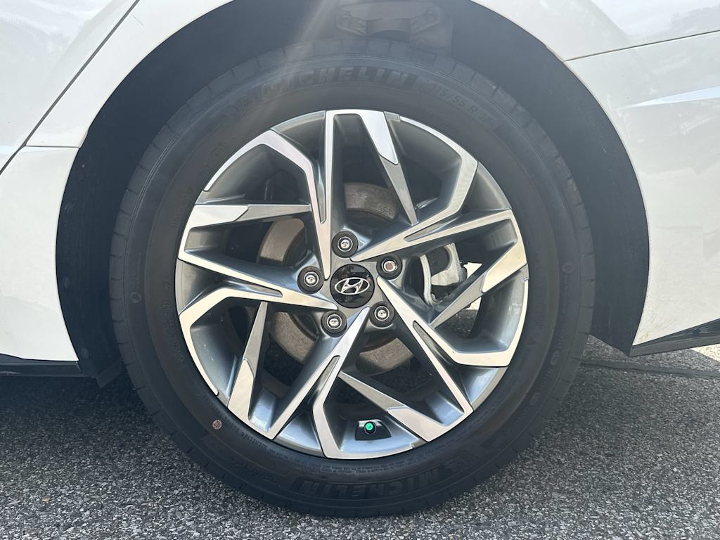 Thumbnail: 2023 Hyundai Sonata - 6