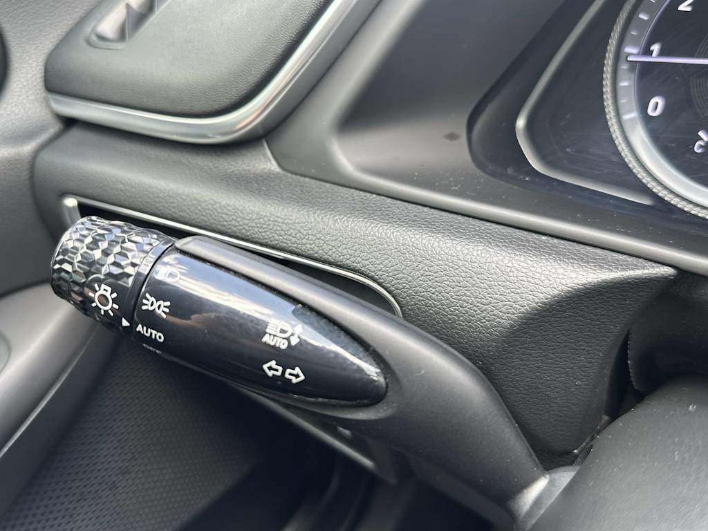 Thumbnail: 2023 Hyundai Sonata - 34